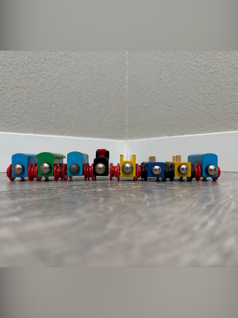 Vintage Wooden Brio Trains - Set #1 - Picture 3 of 9